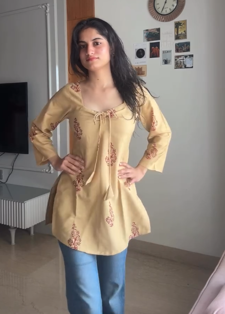 Pink Embroidered Tunic Top for Women - Image 5