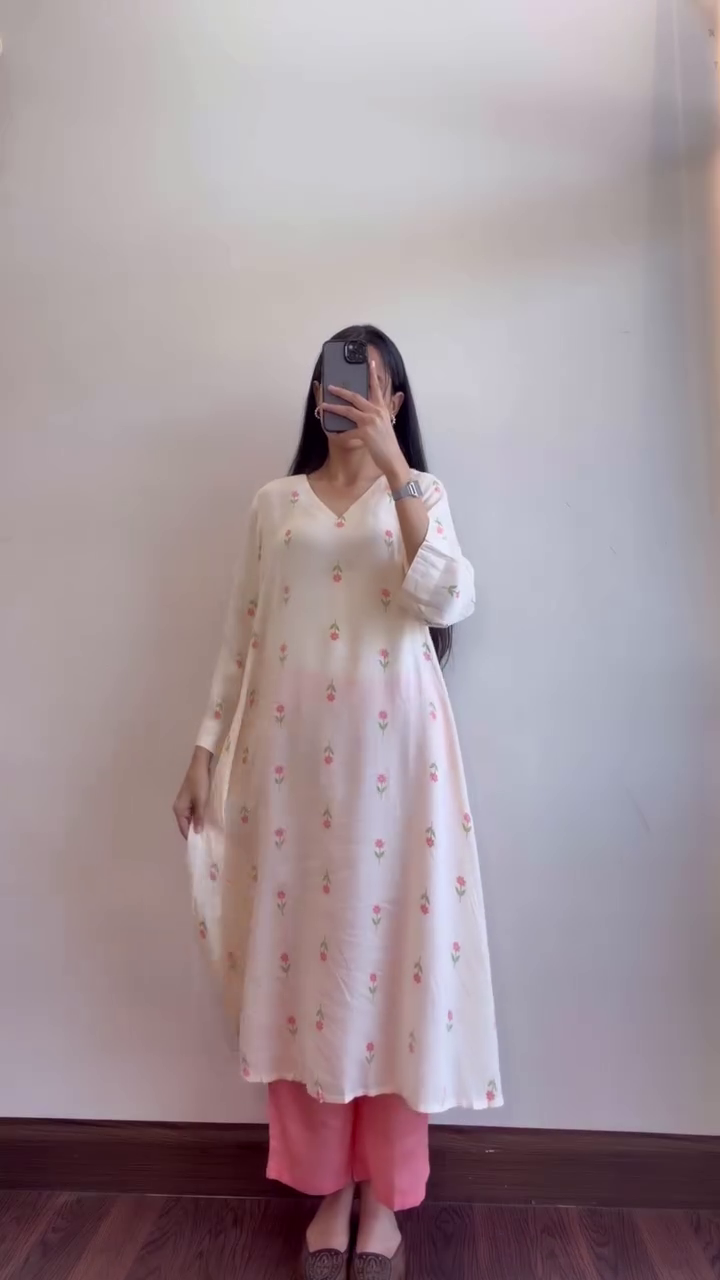 Women Blush Pink Printed A Line Kurta - Image 8